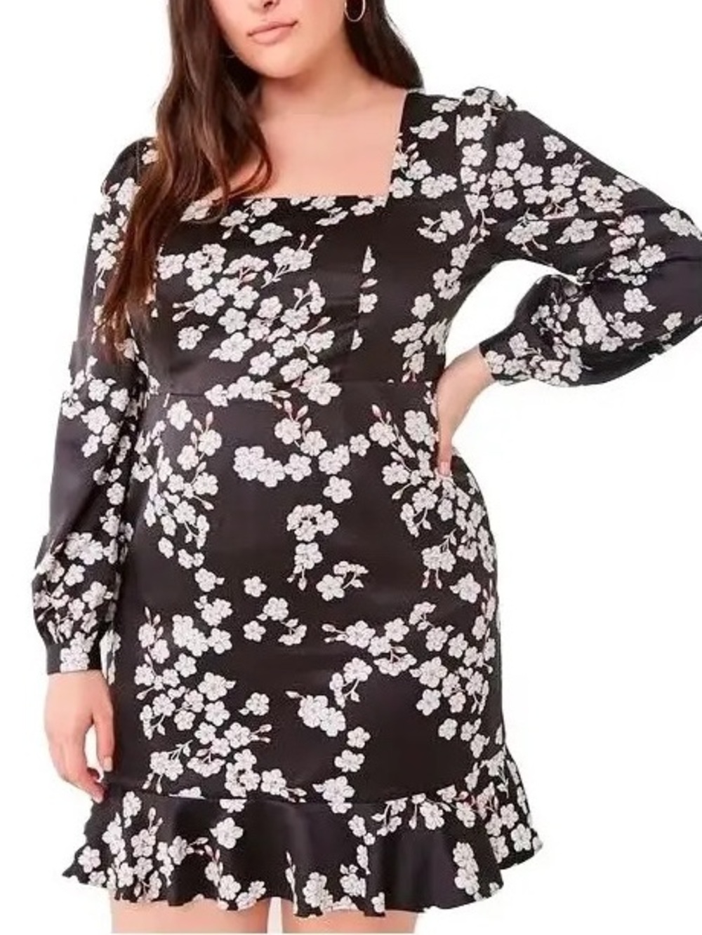 Forever 21 + Black Floral Square-Neck Long Sleeve Dress